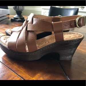 Like brand new Born size 6